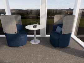 Leigh with Screen in action