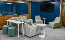 UNIVERSITY HALL 4 10