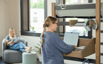 A 09 04 25 rt showroom1503 54766330337 o